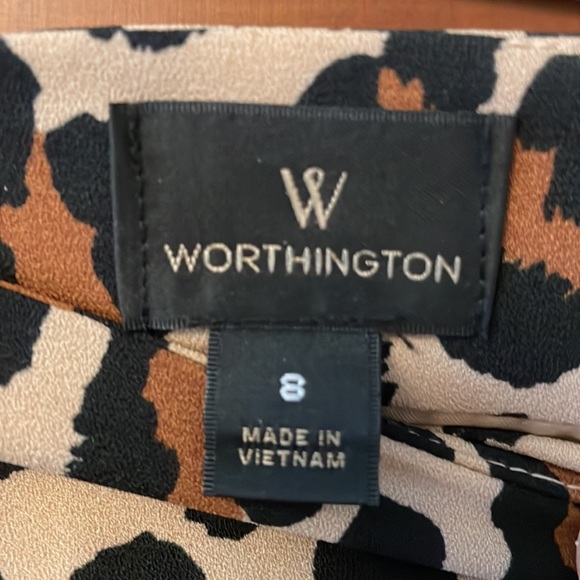 Woman’s size 8 Worthington faux wrap leopard print skirt. - Picture 4 of 9
